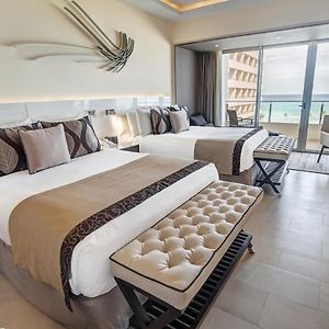 Luxury Junior Suite Ocean View Diamond Club